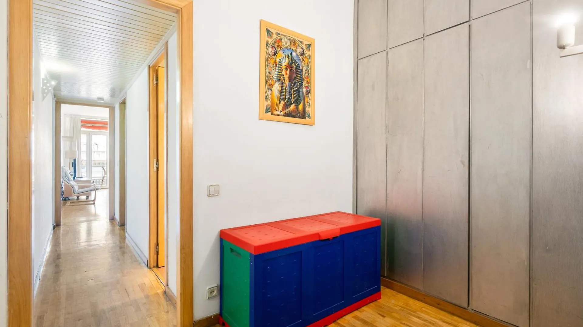 Apartment Stylish 4Br City View Apt Near Sagrada Familia Barcelona Spain